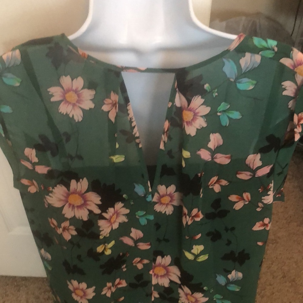 Cute Cabi top!